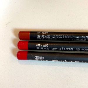 Mac cosmetics lip liners